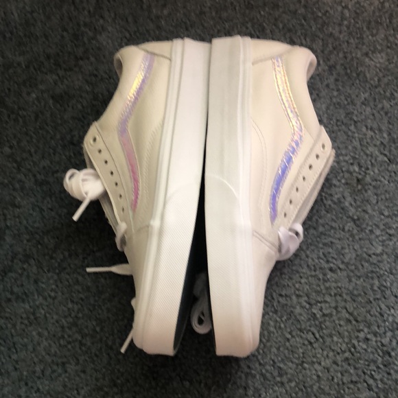 NWOT Vans womens shoes - Picture 6 of 7